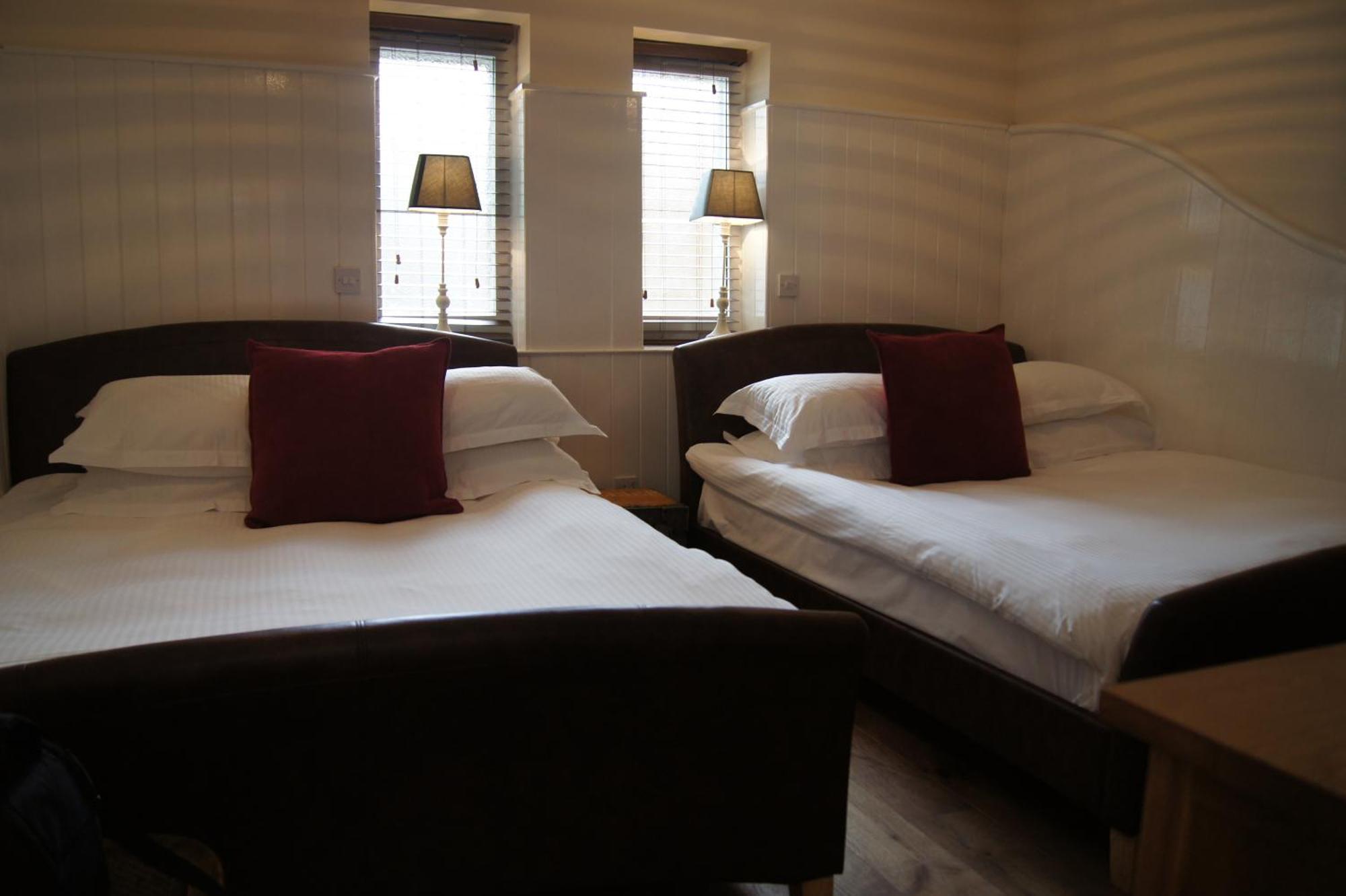 Romneys Apartments & Suites Kendal Camera foto