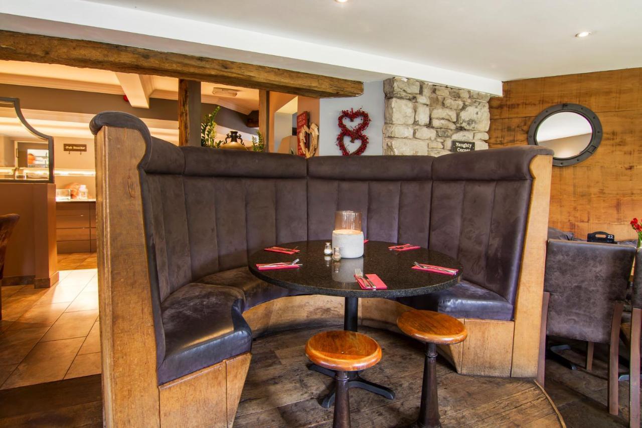 Romneys Apartments & Suites Kendal Esterno foto