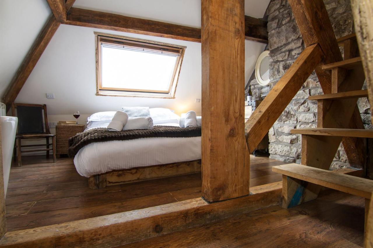 Romneys Apartments & Suites Kendal Esterno foto